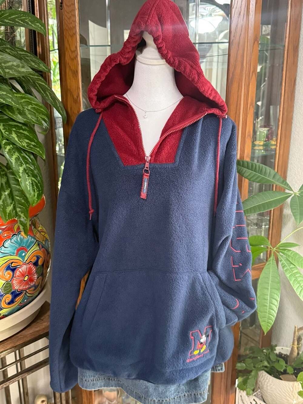 Vintage Walt Disney World Mickey Mouse Hoodie